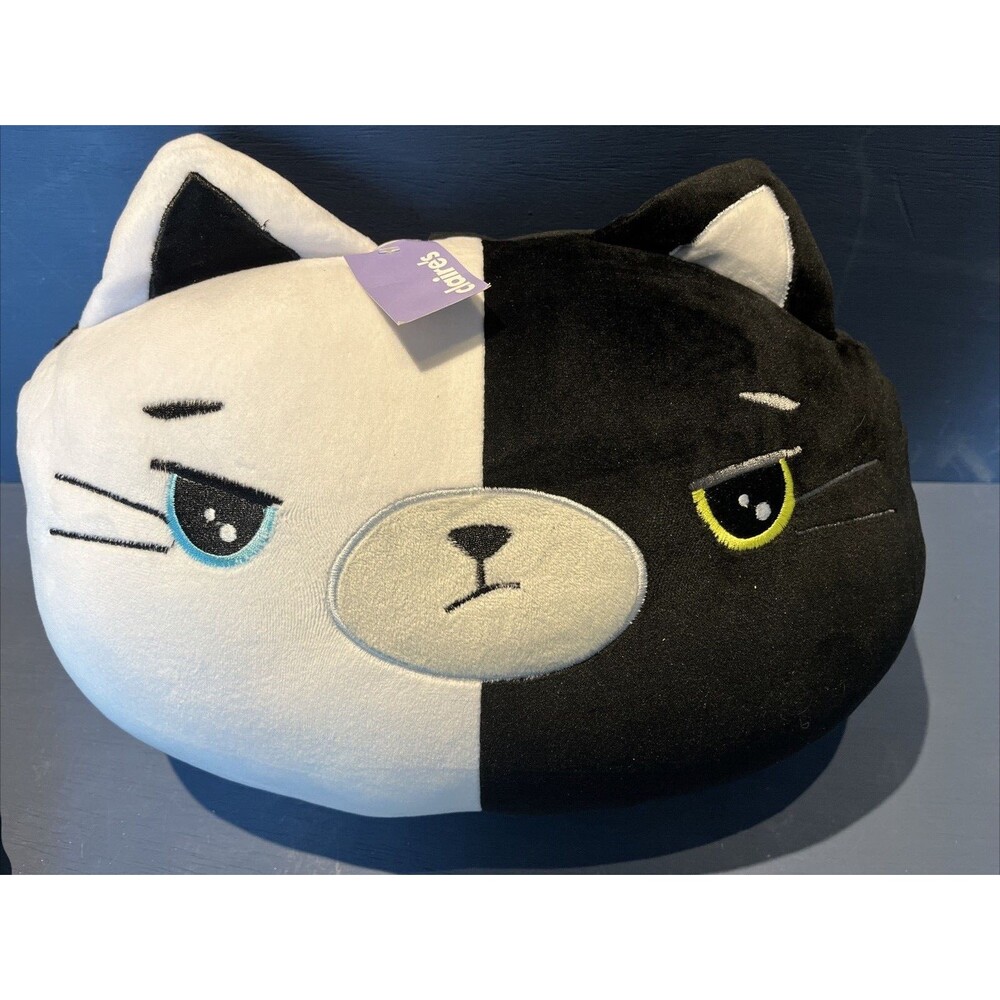 Claires moody kitty super squishy storage Pillow Plush and Throw Blanket Set NEW